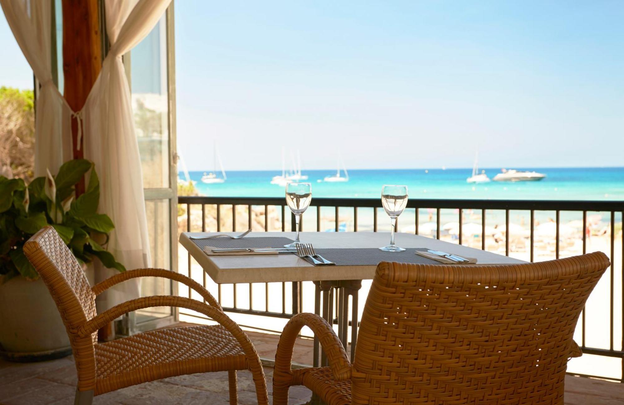 Insotel Club Tarida Playa ซานโฮเซ เด ซา ตาลายา ภายนอก รูปภาพ
