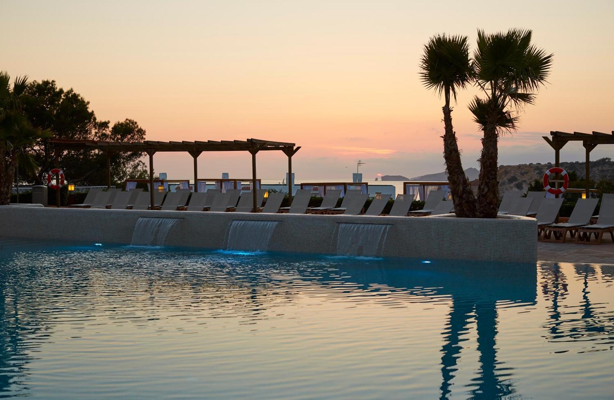 Insotel Club Tarida Playa ซานโฮเซ เด ซา ตาลายา ภายนอก รูปภาพ